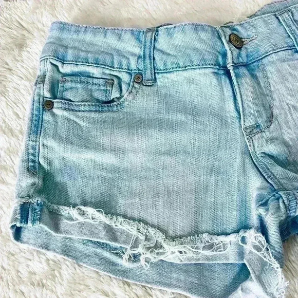 Altar’d State Frayed Distressed Denim Jean Shorts - Picture 4 of 11